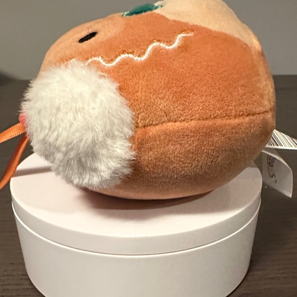 Squishmallows Gingerbread with Earmuffs - Picture 6 of 9